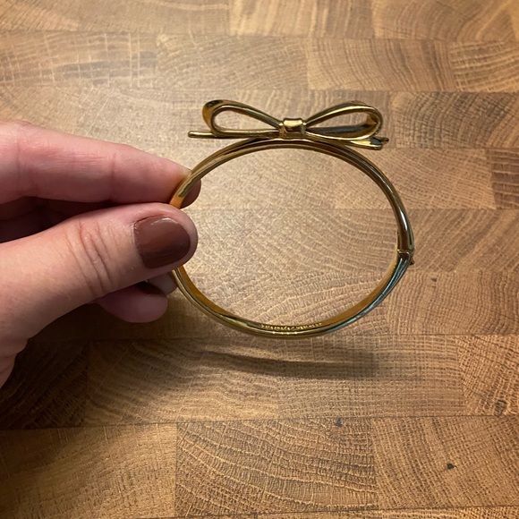 Kate Spade Bow Bangle - Picture 3 of 6